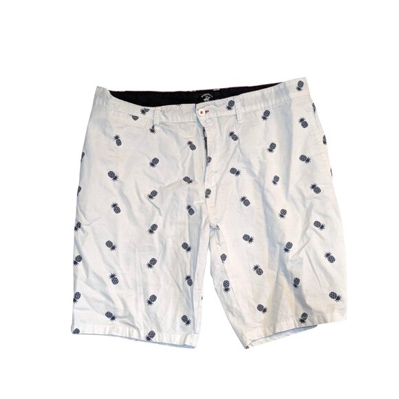 Beverly Hills Polo Club Mens Pineapple Print Shorts Size 38 White & Navy Cotton - Picture 1 of 4